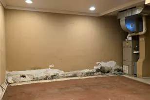 5388 Warble, Pittsburgh, PA 15224 - Photo 14