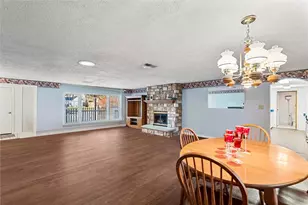 199 Ellis Ave, Hermitage, PA 16148 - Photo 6