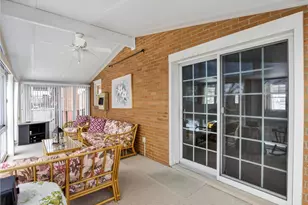 163 Bellwood Dr, Munhall, PA 15120 - Photo 20