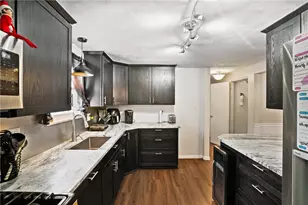 210 Blaze Dr, Ross Twp, PA 15116 - Photo 12