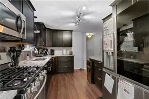 210 Blaze Dr, Ross Twp, PA 15116 - Photo 10