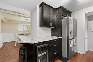 210 Blaze Dr, Ross Twp, PA 15116 - Photo 8