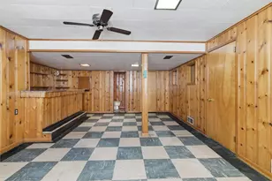 528 Glowood Dr, Pittsburgh, PA 15227 - Photo 36