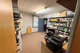 321 Butler Rd, East Franklin Township, PA 16201 - Photo 12