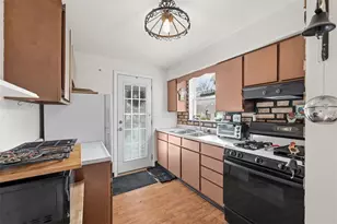 7210 Raymond St, Pittsburgh, PA 15218 - Photo 10