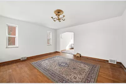 7210 Raymond St, Pittsburgh, PA 15218 - Photo 6