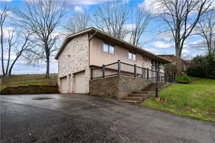 120 Lyn Dale Dr, Center Township, PA 16001 - Photo 30