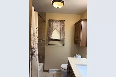 120 Lyn Dale Drive, Center Township, PA 16001 - Photo 14