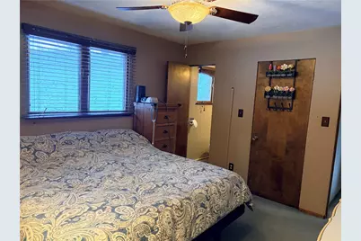 120 Lyn Dale Drive, Center Township, PA 16001 - Photo 18