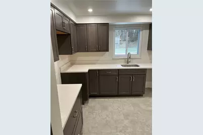 526 Foltz Dr, Pittsburgh, PA 15147 - Photo 8