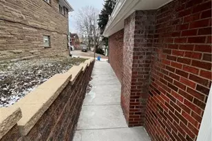 526 Foltz Dr, Pittsburgh, PA 15147 - Photo 18