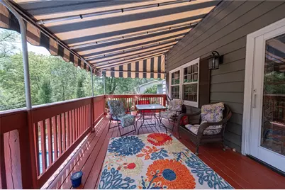 1072 Renton Rd, Pittsburgh, PA 15239 - Photo 14