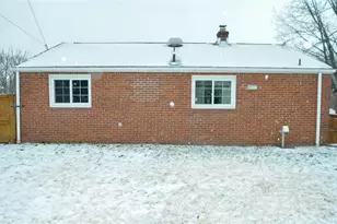 336 Glencoe Dr, West Mifflin, PA 15122 - Photo 32