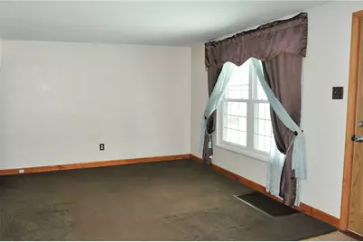 336 Glencoe Dr., West Mifflin, PA 15122 - Photo 4