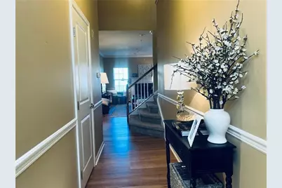 105 Maple Ridge Dr, Canonsburg, PA 15317 - Photo 2