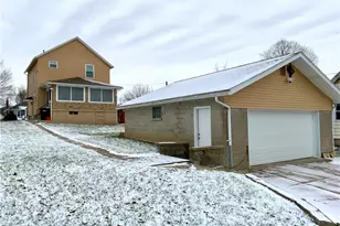 1814 Filmore St, Aliquippa, PA 15001 - Photo 4