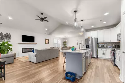 317 Anthem Way, Cecil, PA 15317 - Photo 6