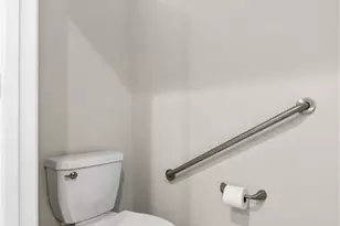 317 Anthem Wy, Cecil, PA 15317 - Photo 16