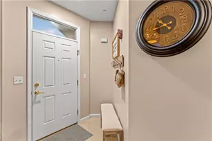 1303 Golf Course Dr, South Strabane, PA 15301 - Photo 4