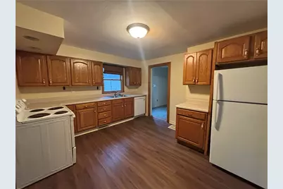 688 Cannelton Rd, Darlington, PA 16115 - Photo 6