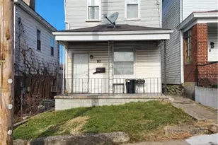 1200 Holmes St, McKees Rocks, PA 15136 - Photo 2
