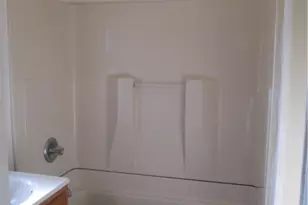 1200 Holmes St, McKees Rocks, PA 15136 - Photo 24