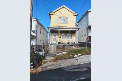 1200 Holmes St, McKees Rocks, PA 15136 - Photo 2