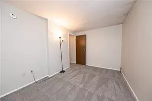 159 Ligonier Ln, Pittsburgh, PA 15068 - Photo 24