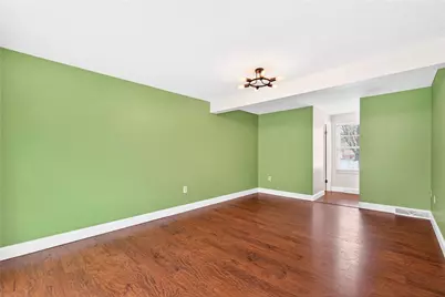 525 Greenspire Ct, Cranberry Township, PA 16066 - Photo 18