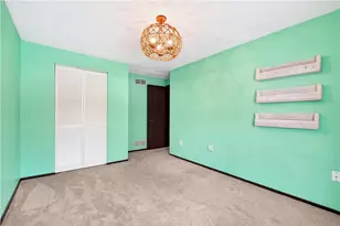 525 Greenspire Ct, Cranberry Township, PA 16066 - Photo 26