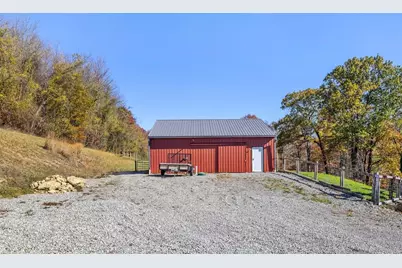 2460 Chapel Rd, Brighton Township, PA 15009 - Photo 34