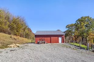 2460 Chapel Rd, Brighton Township, PA 15009 - Photo 34