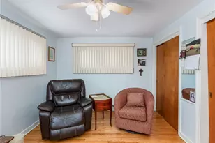 419 Susanna Ct, Pittsburgh, PA 15207 - Photo 12