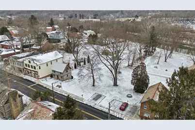 247 Mercer St, Harmony Boro, PA 16037 - Photo 8