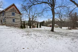 247 Mercer St, Harmony Boro, PA 16037 - Photo 4