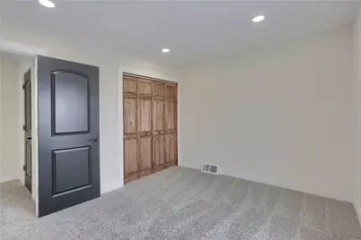 316 Line Ave, Ellwood City, PA 16117 - Photo 36