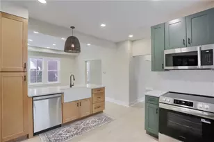 316 Line Ave, Ellwood City, PA 16117 - Photo 6