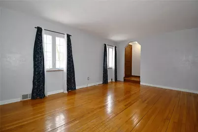 905 Rockwood Ave, Pittsburgh, PA 15234 - Photo 2