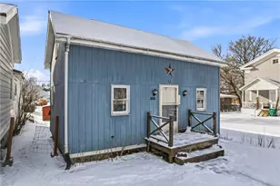 305 Jackson St, Jamestown, PA 16134 - Photo 2