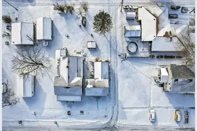 305 Jackson St, Jamestown, PA 16134 - Photo 6