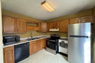 3031 Estate Dr, North Fayette, PA 15071 - Photo 4