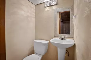 216 Manor Dr, Pittsburgh, PA 15236 - Photo 36