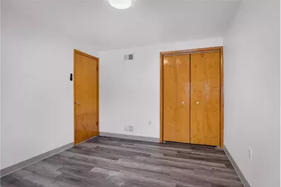 216 Manor Dr, Pittsburgh, PA 15236 - Photo 18