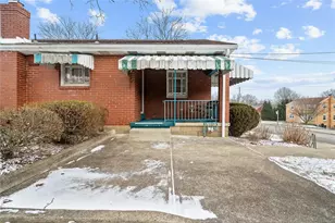 1501 Middlecrest Dr, Pittsburgh, PA 15116 - Photo 22