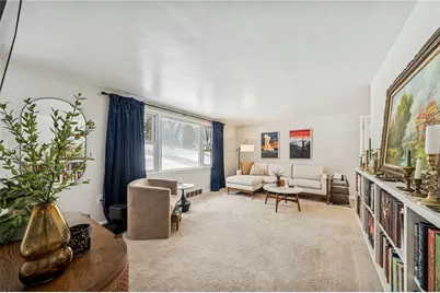 1521 Robbins Station Rd, North Huntingdon, PA 15642 - Photo 4