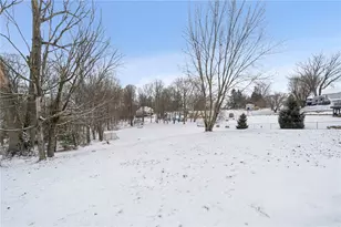 1521 Robbins Station Rd, North Huntingdon, PA 15642 - Photo 32