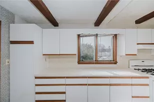 10 Frech St, Washington/Creekside, PA 15732 - Photo 2