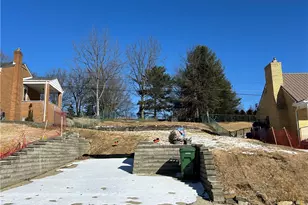 845 Corbett Dr, Pittsburgh, PA 15234 - Photo 2