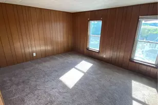 555 Steel Ave, Hempfield Township, PA 15635 - Photo 8