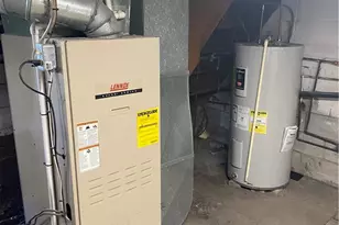 555 Steel Ave, Hempfield Township, PA 15635 - Photo 10